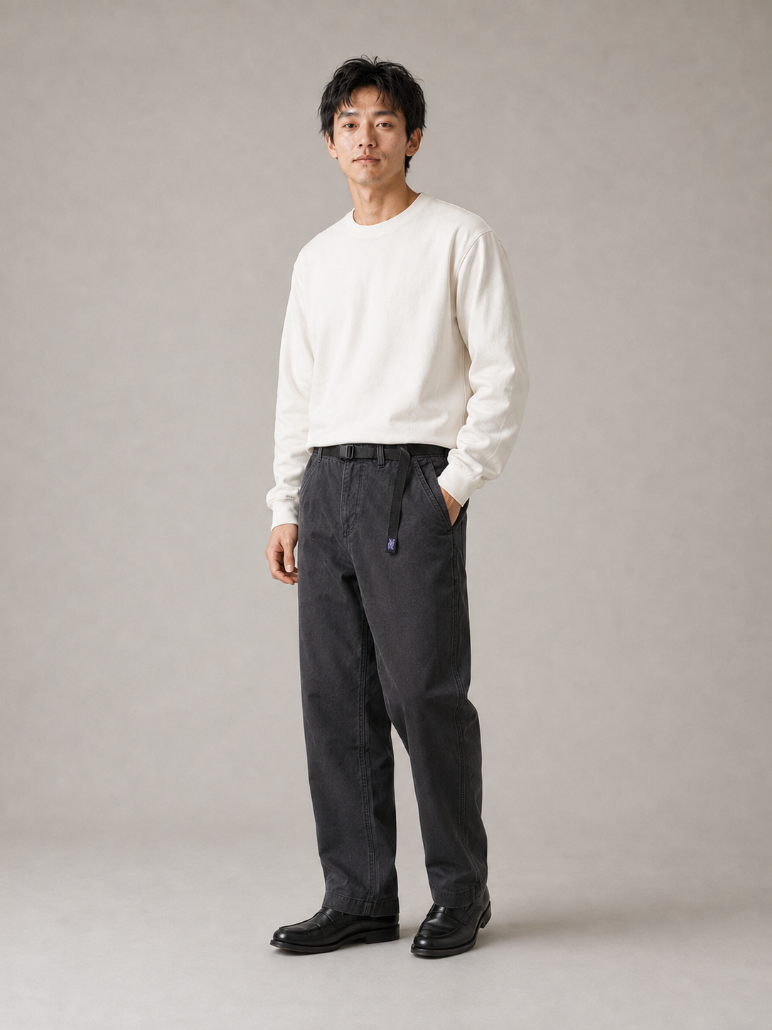 [color:gray] Belted tapered work trousers model pose 2