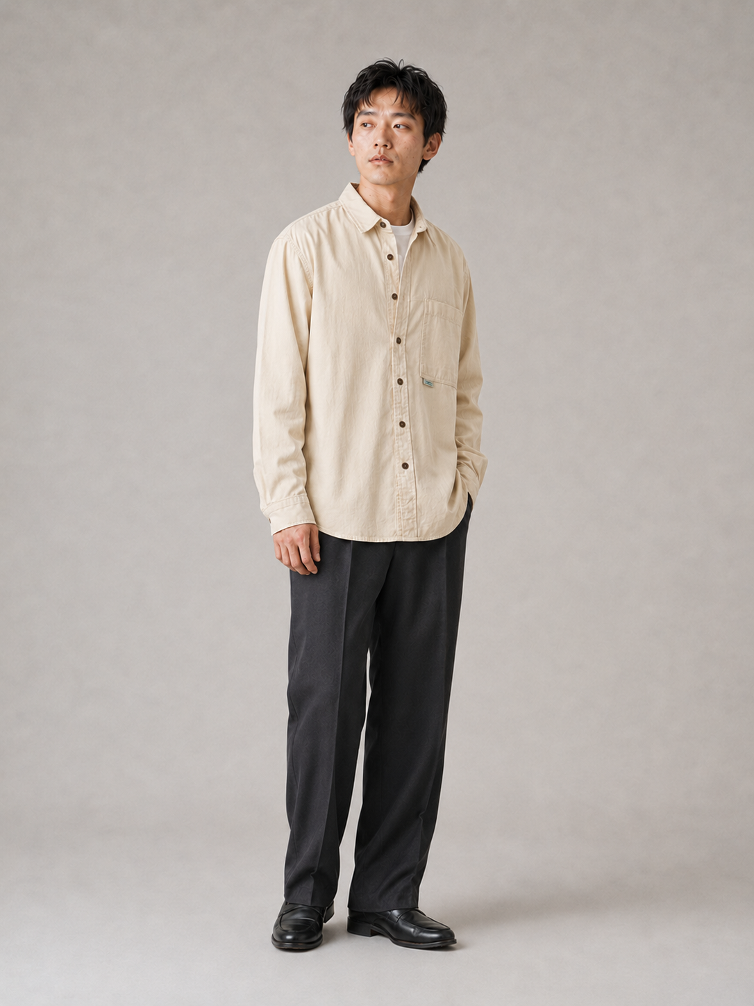 Editorial model hero view